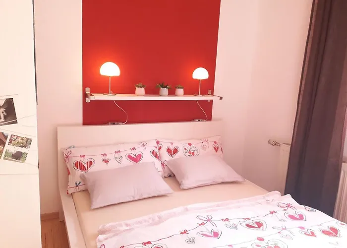 Traumapartment Poestlingberg, Reservierter Parkplatz, 4 Schlafzimmer * Linz