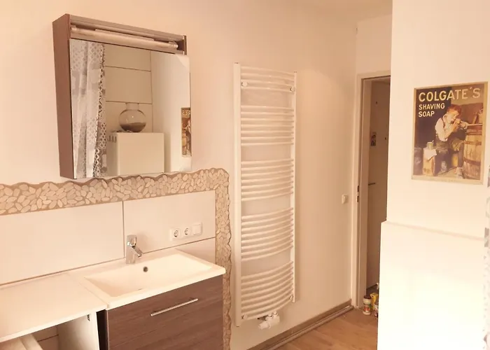 Traumapartment Poestlingberg, Reservierter Parkplatz, 4 Schlafzimmer Linz