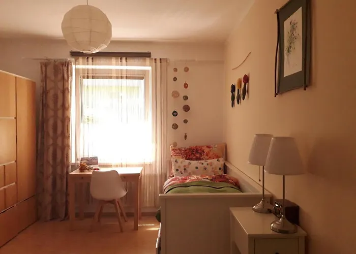 Lägenhet Traumapartment Poestlingberg, Reservierter Parkplatz, 4 Schlafzimmer *