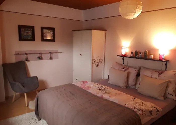 Traumapartment Poestlingberg, Reservierter Parkplatz, 4 Schlafzimmer